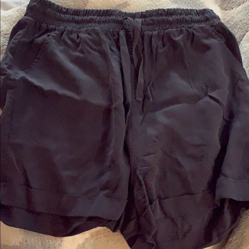 Universal Thread Small Dark Grey Short